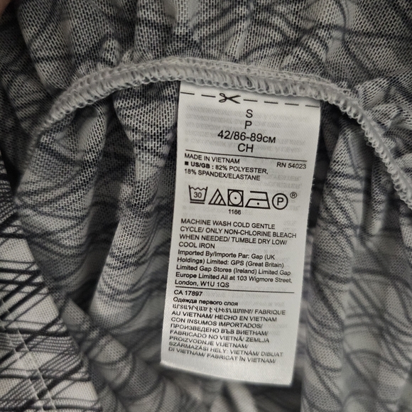 BANANA REPUBLIC Diamond Plaid Mesh Mock-Neck Top, S - Picture 7 of 8